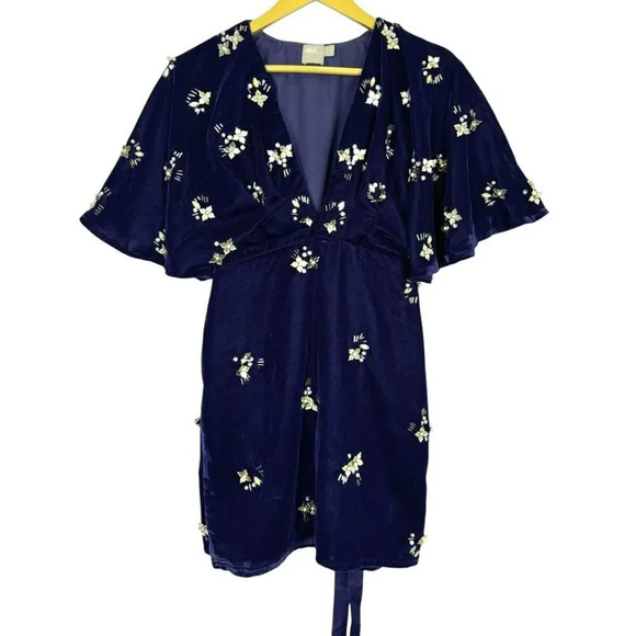 ASOS Mini Wrap Velvet Dress Blue US 6 Floral 3D Embellishments Baby Doll Dainty - Picture 1 of 10